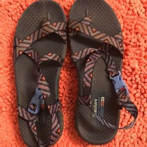Sketchers sandals